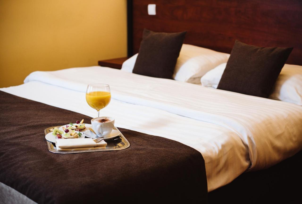Hotel Piotr Spa&Wellness Boguszow Gorce Bagian luar foto